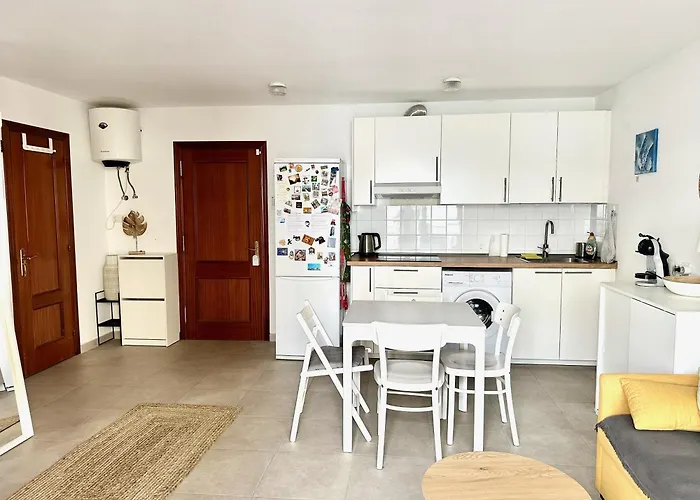 Pambnb - Cozy In Adeje Old Town Apartment
